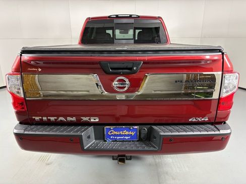 Used 2016 Nissan Titan Platinum Reserve image 7