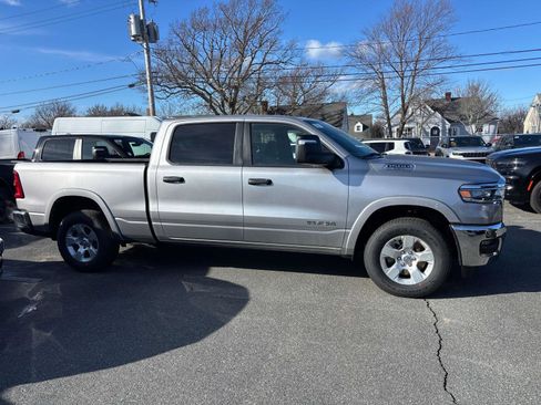 Used 2025 RAM 1500 Big Horn AWD/4WD image 2