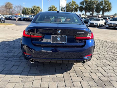 Certified 2023 BMW 330i Sedan w/ Premium Package image 10