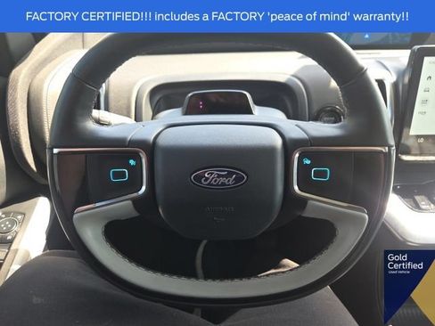 Used 2025 Ford Expedition Max Platinum w/ Driver's Package AWD/4WD image 43