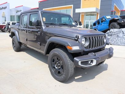 New 2025 Jeep Gladiator Sport
