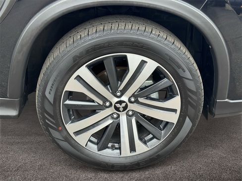 Used 2025 Mitsubishi Outlander Sport 2.0 ES image 7