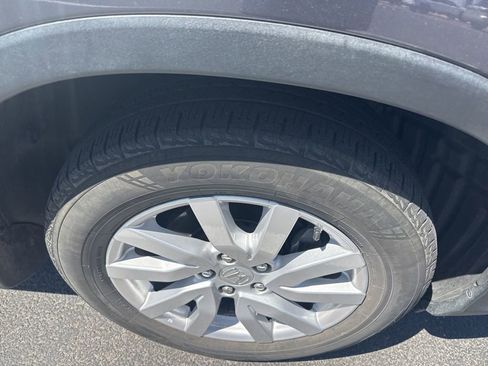 Used 2019 Honda Pilot LX image 6