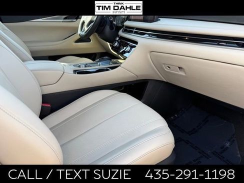 Certified 2025 INFINITI QX60 Luxe w/ Vision Package AWD/4WD image 22