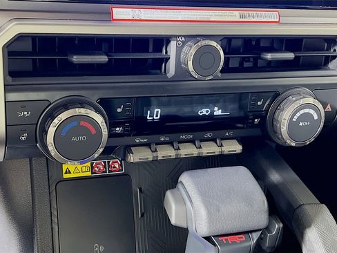 New 2026 Toyota 4Runner TRD Off-Road AWD/4WD image 14