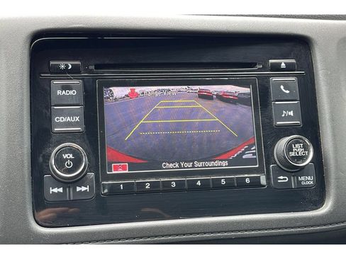 Certified 2017 Honda HR-V LX image 26