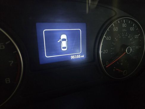 Used 2018 Kia Optima EX image 28