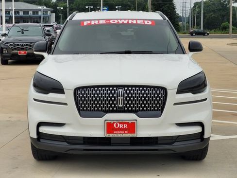 Used 2022 Lincoln Aviator AWD w/ Class IV Trailer Tow Package image 3