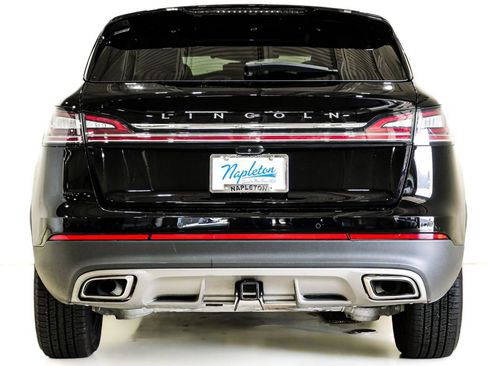Used 2023 Lincoln Nautilus Reserve w/ Class II Trailer Tow Package AWD/4WD image 8