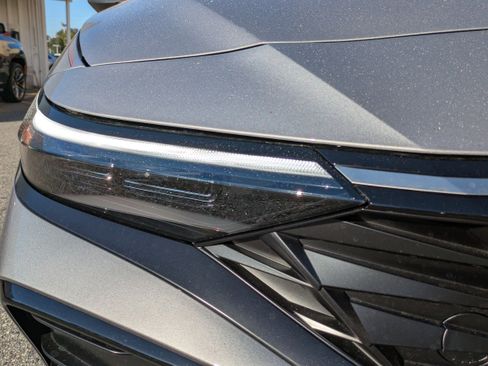 New 2026 Hyundai Elantra Limited image 13