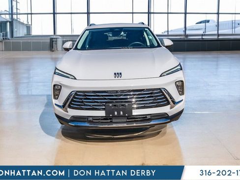 Used 2024 Buick Envision Preferred image 21