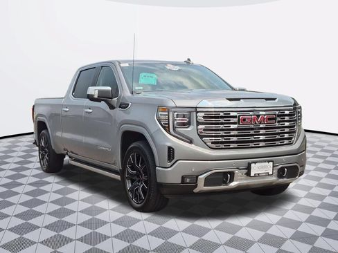 Certified 2023 GMC Sierra 1500 Denali w/ Denali Reserve Package AWD/4WD image 2