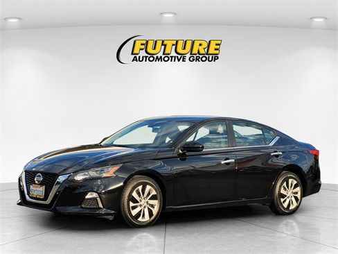 Certified 2022 Nissan Altima 2.5 S image 5