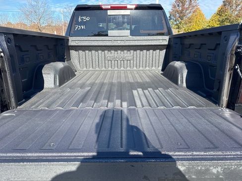 New 2026 GMC Sierra 1500 Elevation w/ Elevation Premium Package image 14