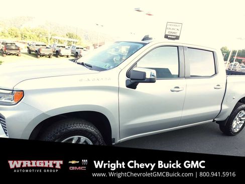 Used 2022 Chevrolet Silverado 1500 LT image 7