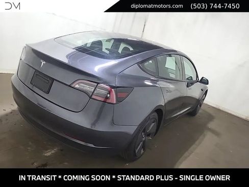 Used 2021 Tesla Model 3 Standard Range Plus RWD image 4