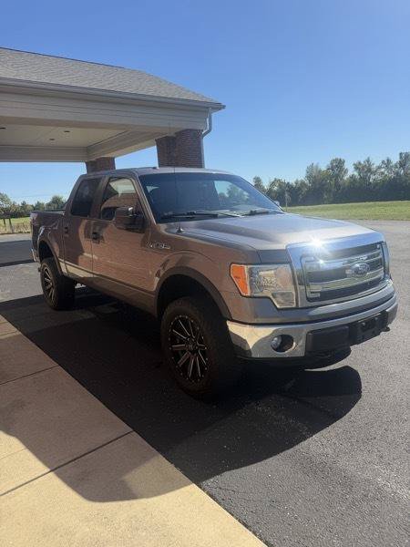 Used 2014 Ford F150 XLT w/ Trailer Tow Package AWD/4WD image 6