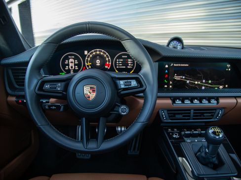 Certified 2026 Porsche 911 GT3 RWD image 12