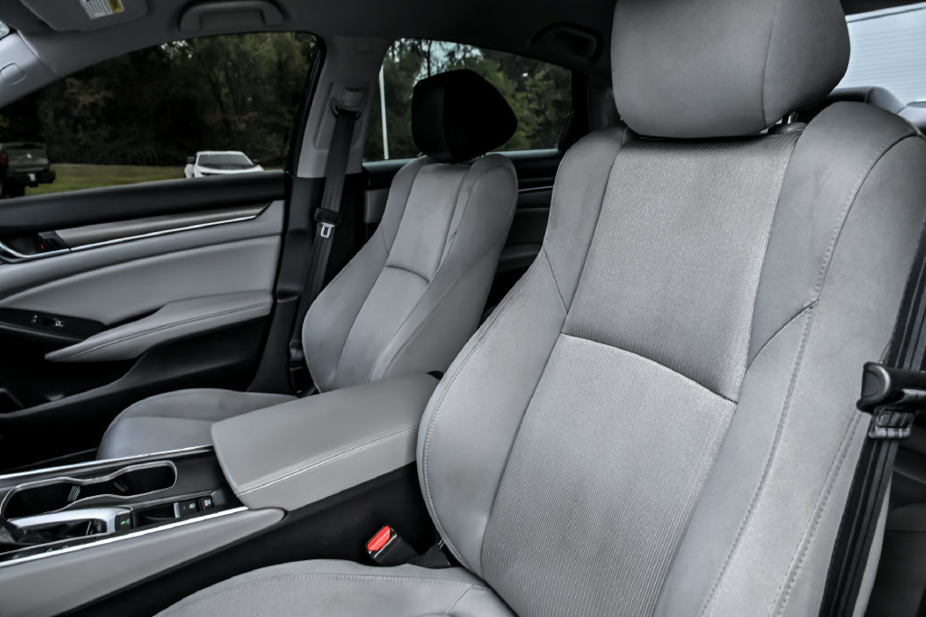 Used 2020 Honda Accord LX image 13