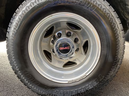 Used 2022 GMC Sierra 3500 Denali image 48