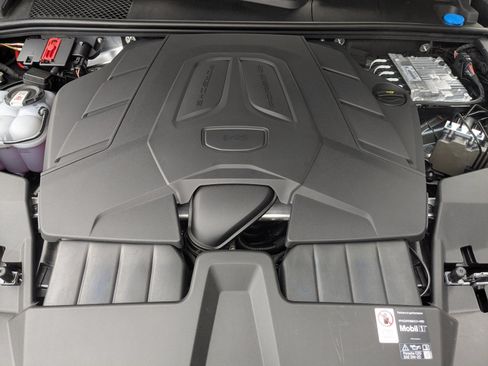 New 2026 Porsche Cayenne AWD/4WD image 28