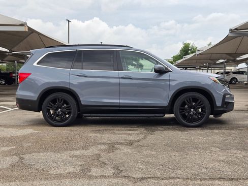 Used 2022 Honda Pilot Special Edition image 3