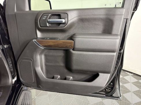 Used 2022 GMC Sierra 1500 SLT w/ SLT Premium Package AWD/4WD image 12