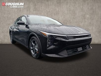 New 2026 Kia K4 LXS