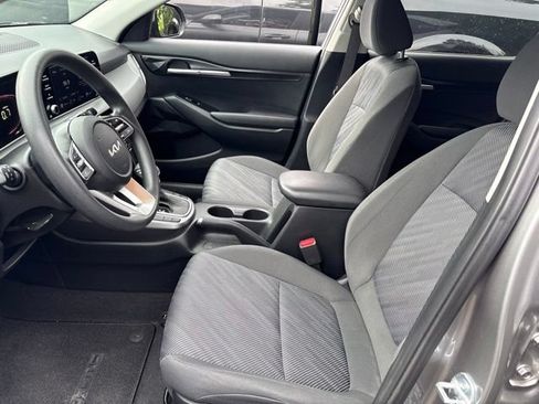 Used 2024 Kia Seltos LX AWD/4WD image 9