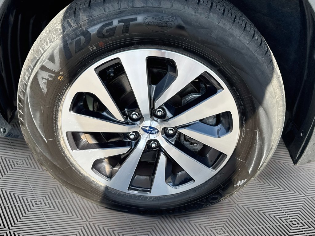 Certified 2025 Subaru Outback Premium AWD/4WD image 29