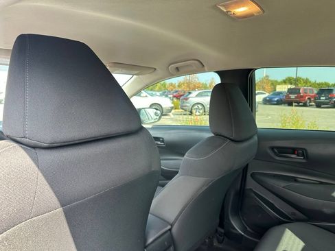 Used 2022 Toyota Corolla LE FWD image 10