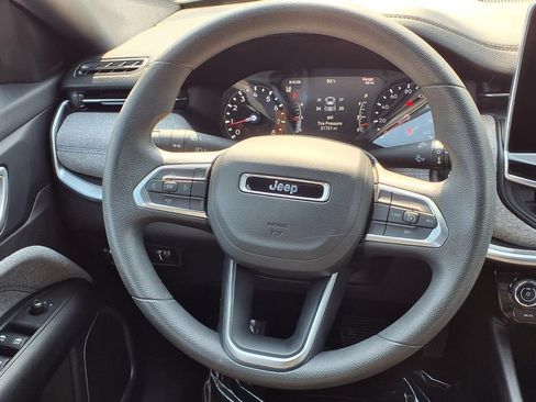 Used 2025 Jeep Compass Sport AWD/4WD image 20
