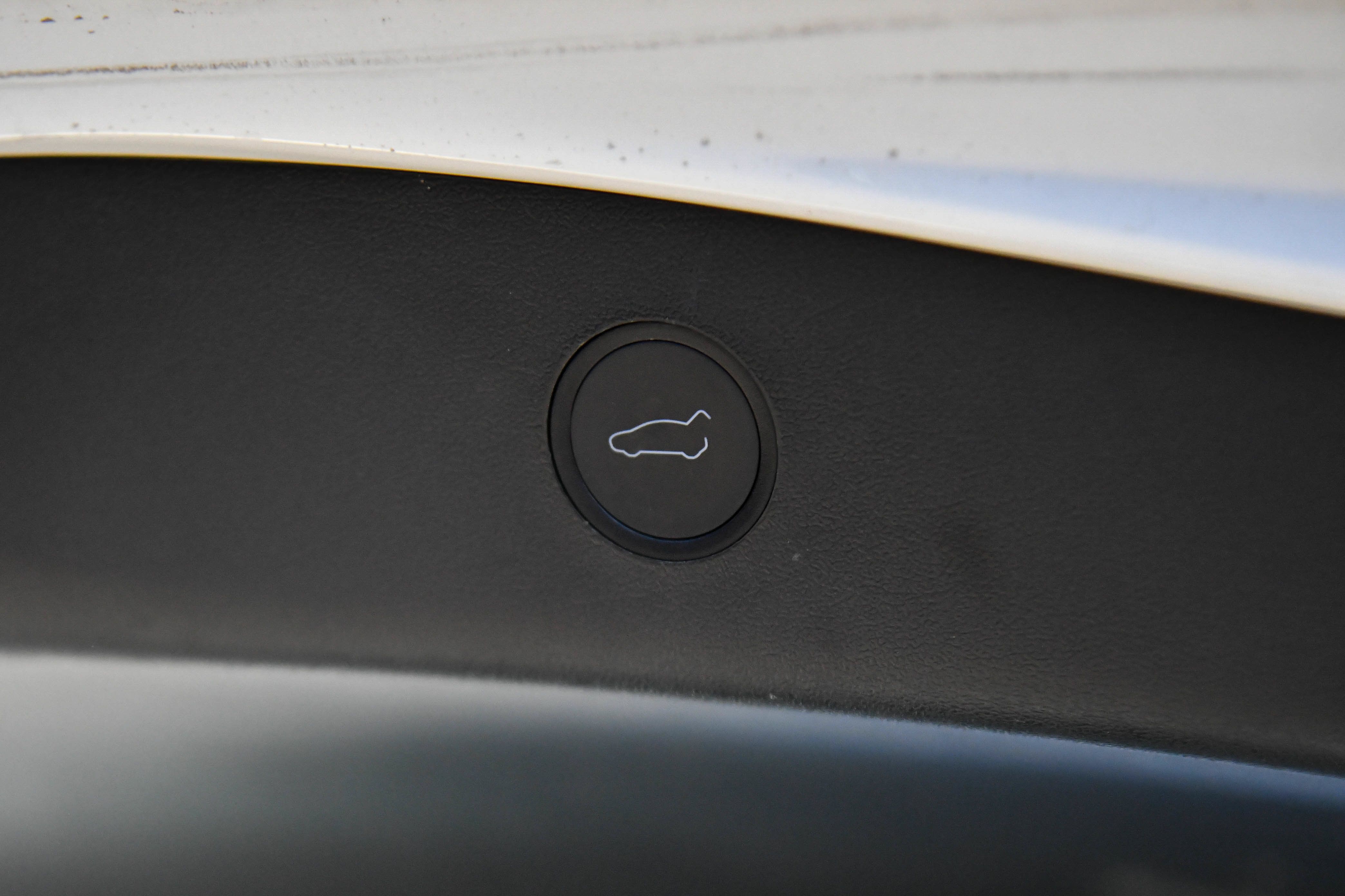 Used 2021 Tesla Model 3 Standard Range Plus RWD image 36