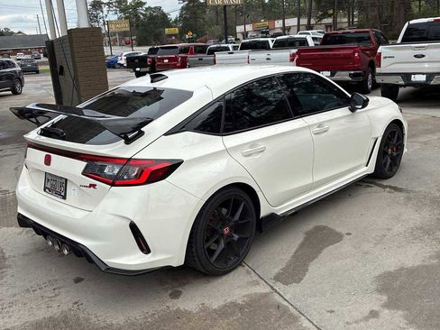 Used 2023 Honda Civic Type R image 7