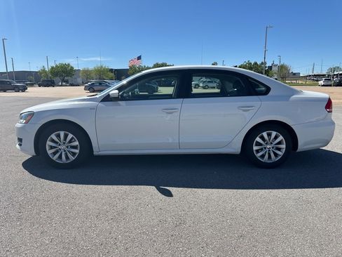 Used 2015 Volkswagen Passat 1.8T Wolfsburg Edition image 2