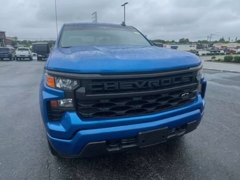 Used 2023 Chevrolet Silverado 1500 Custom w/ LPO, Dark Essentials Package AWD/4WD image 6