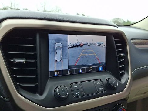 Used 2021 GMC Acadia Denali w/ Denali Technology Package FWD image 20