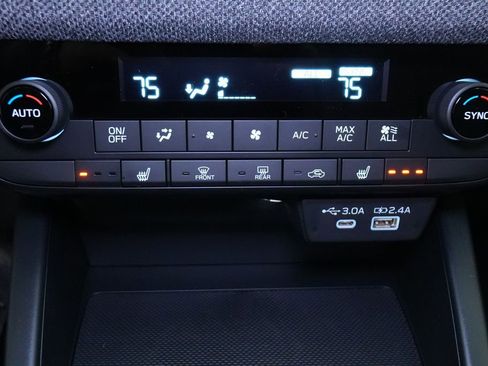 New 2026 Subaru Outback Premium image 31