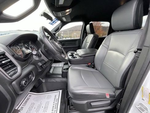 Used 2022 RAM 2500 Tradesman w/ Chrome Appearance Group image 26