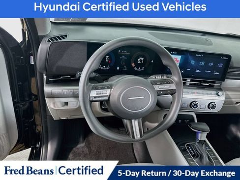 Certified 2024 Hyundai Kona SE FWD image 22