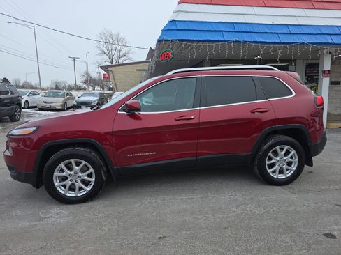 Used 2014 Jeep Cherokee Latitude image 3