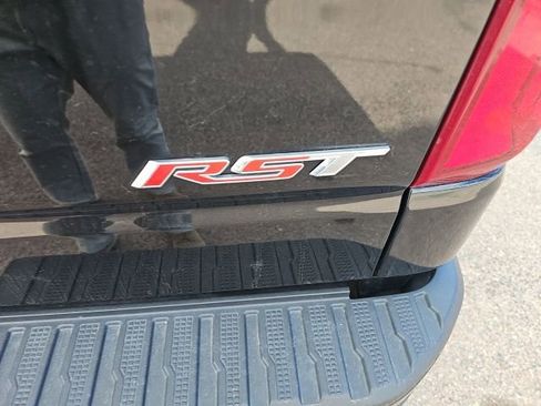 Used 2021 Chevrolet Silverado 1500 RST image 5