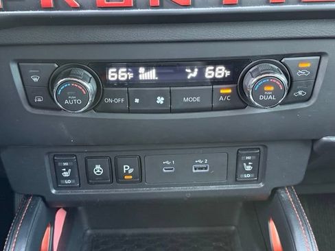 Used 2025 Nissan Frontier PRO-4X w/ Pro Premium Package AWD/4WD image 19