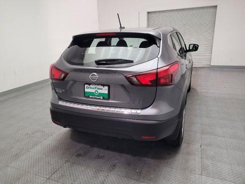 Used 2019 Nissan Rogue Sport S FWD image 7