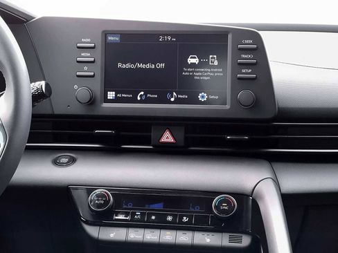 New 2026 Hyundai Elantra SEL Sport FWD image 19
