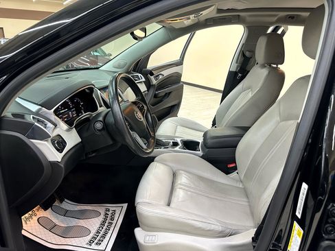 Used 2016 Cadillac SRX Luxury w/ Driver Awareness Package image 22