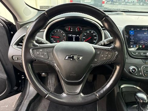 Used 2021 Chevrolet Malibu LT w/ Midnight Edition FWD image 10