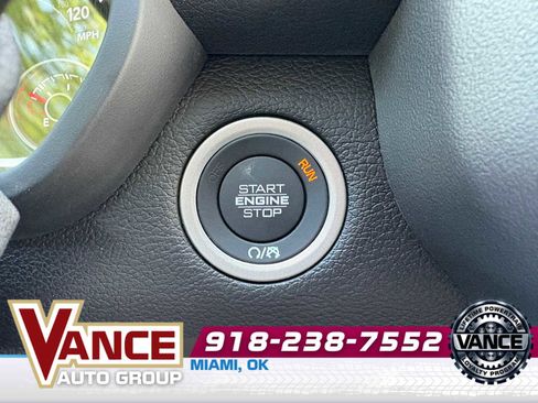 Used 2025 RAM 3500 Big Horn image 29