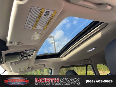 Used 2025 Subaru Outback Limited image 7