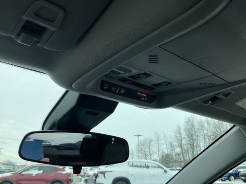 Certified 2022 Chevrolet Equinox LT image 11